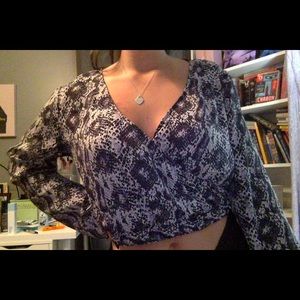 H&M PURPLE SNAKESKIN TOP